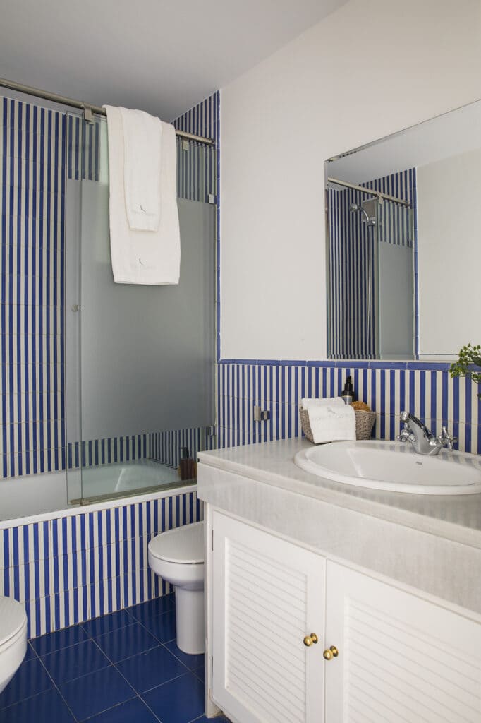 13-Po-Castellana-126-Bano-2-682×1024