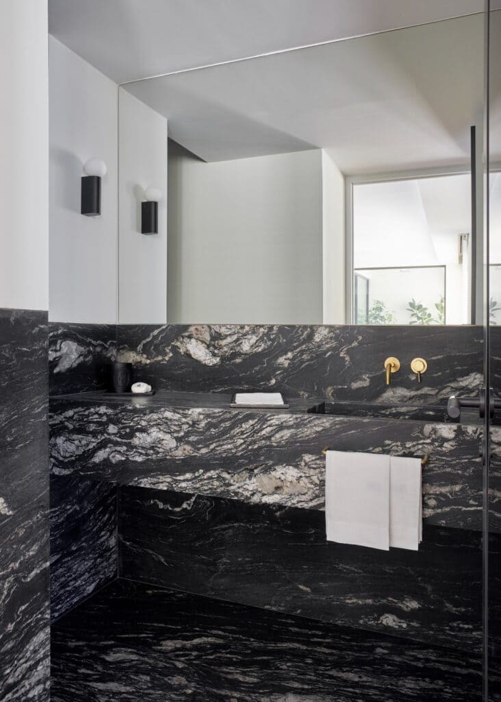 Po-Castellana-47-11-aseo-732×1024